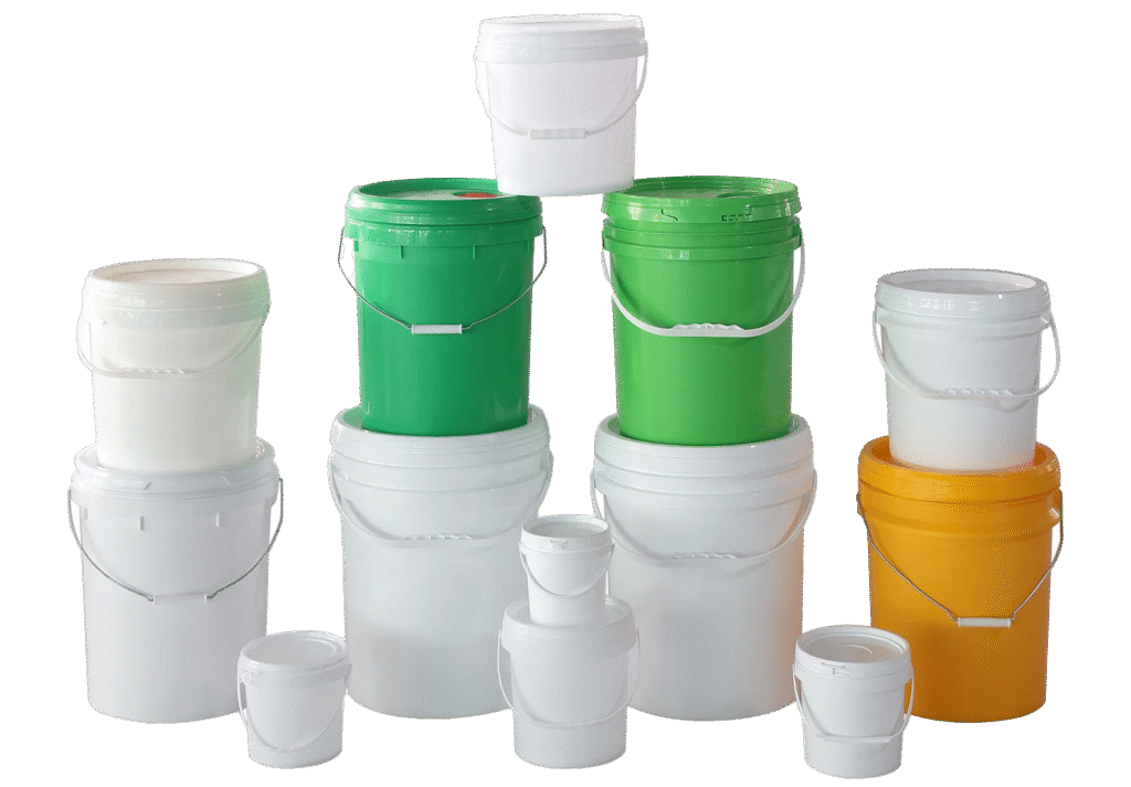 Round plastic bucket