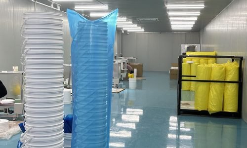 Plastic bucket dust-free workshop